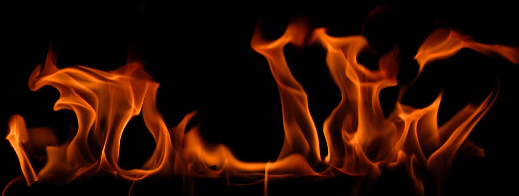 Dancing_ Flames_ Panorama.jpg