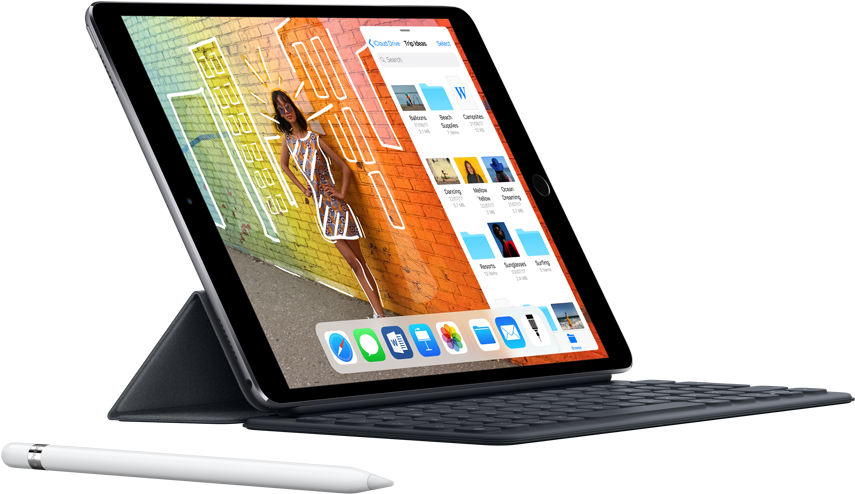 I Pad Prowith Smart Keyboardand Apple Pencil