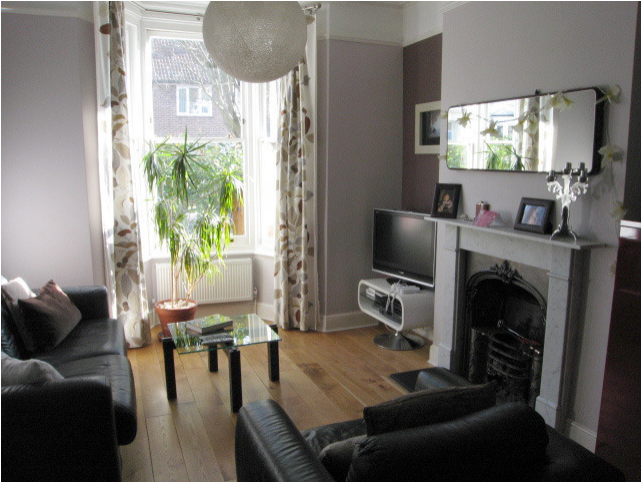 Living Room Interior Before Renovation