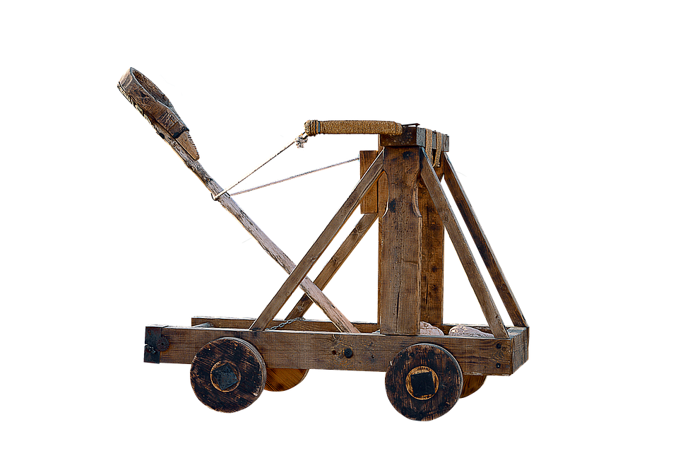 Medieval Wooden Catapulton Wheels.png