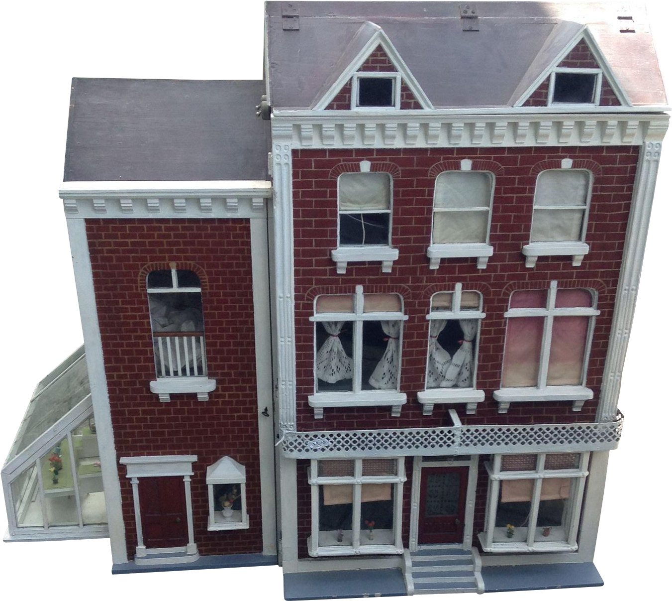 Victorian Dollhouse Exterior