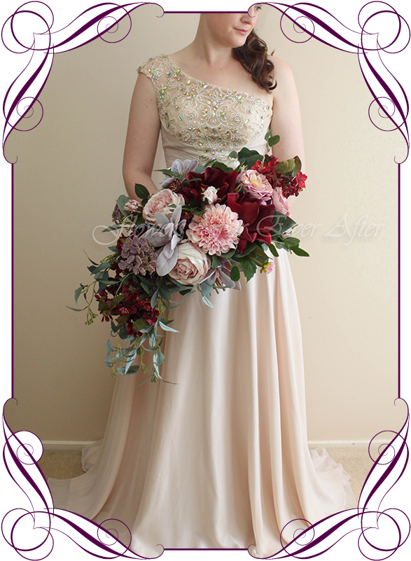 Elegant Bridal Gownand Bouquet Melbourne PNG Image