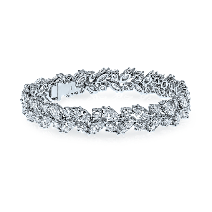 Elegant Diamond Bracelet Design PNG Image