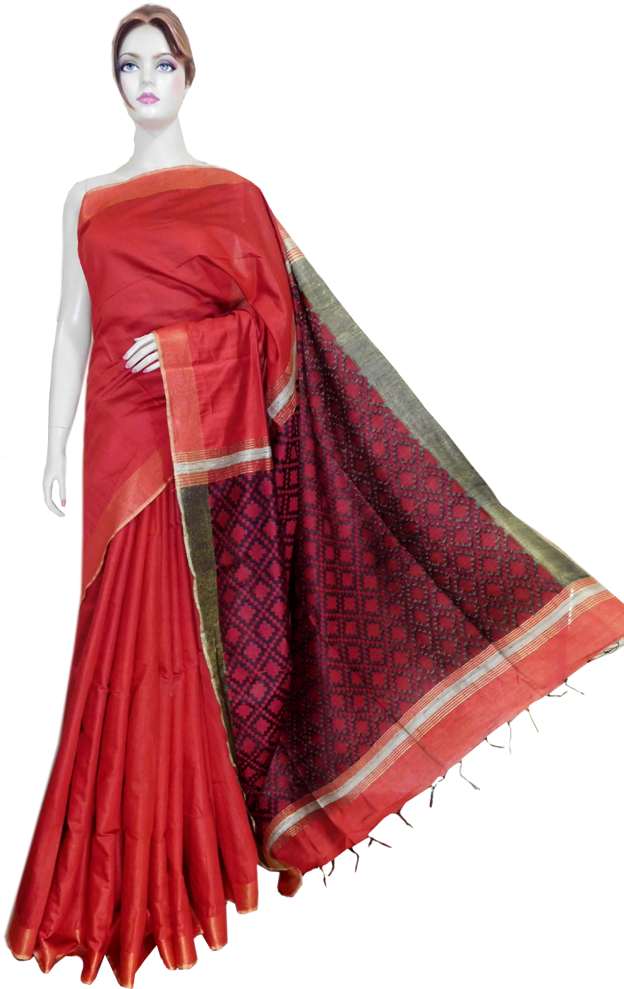 Elegant Red Saree Mannequin Display PNG Image