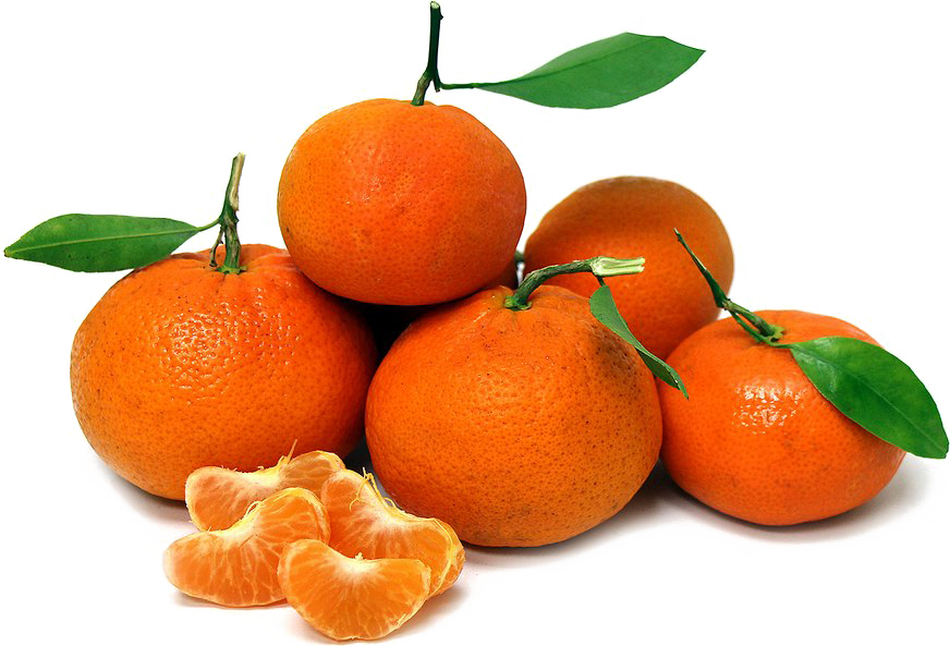 Fresh Mandarin Oranges With Leaves PNG Image