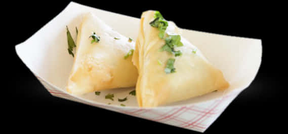 Fresh Samosason Plate PNG Image