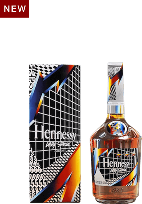 Hennessy Very Special Cognac Bottleand Box PNG Image