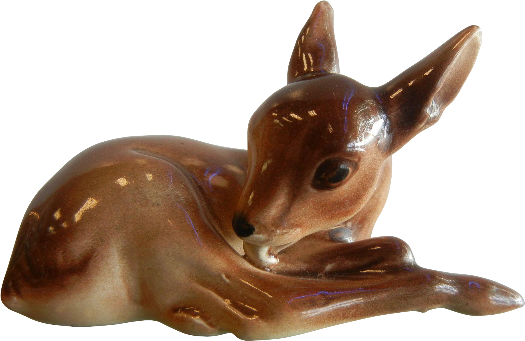 Resting Fawn Figurine.png PNG Image