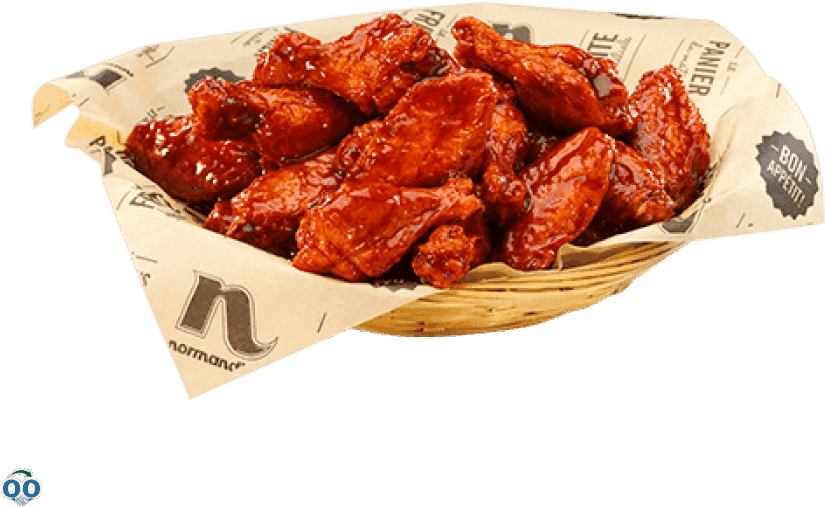 Saucy Chicken Wingsin Basket PNG Image