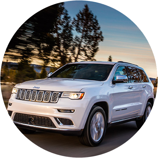 White Jeep Grand Cherokee On The Move PNG Image