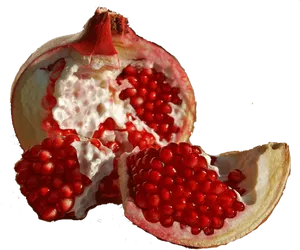 Fresh Pomegranate Open Split PNG Image